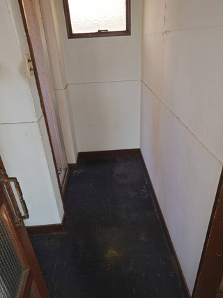 浴室前廊下のアフター