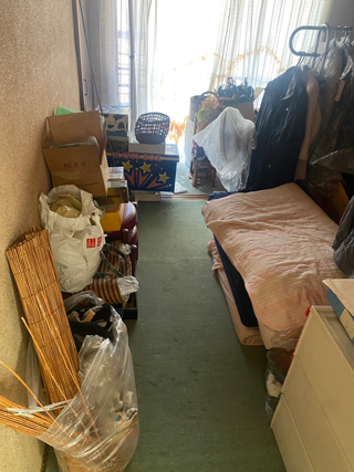 部屋４左手のビフォア