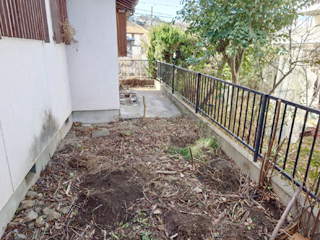 裏庭から勝手口のアフター