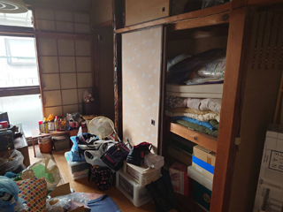 部屋３右手のビフォア