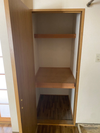 洗濯機置き場背面の押し入れのアフター