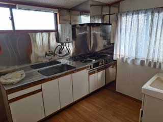 ２階キッチンのビフォア