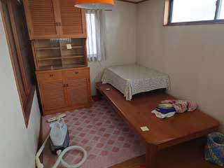 ２階ダイニングのビフォア