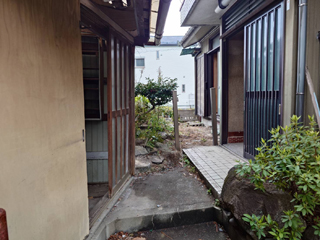 道路から庭のビフォアアフター