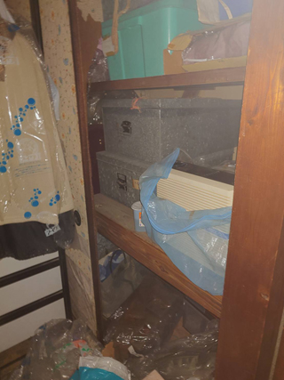 部屋５の押し入れのビフォアアフター