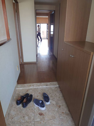 玄関のビフォアアフター