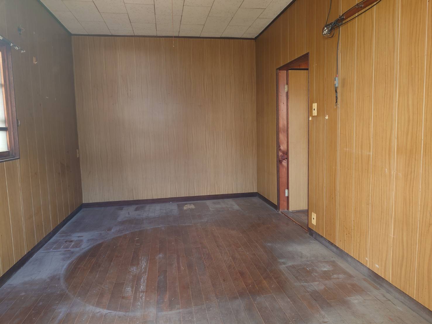 部屋5のビフォアアフター