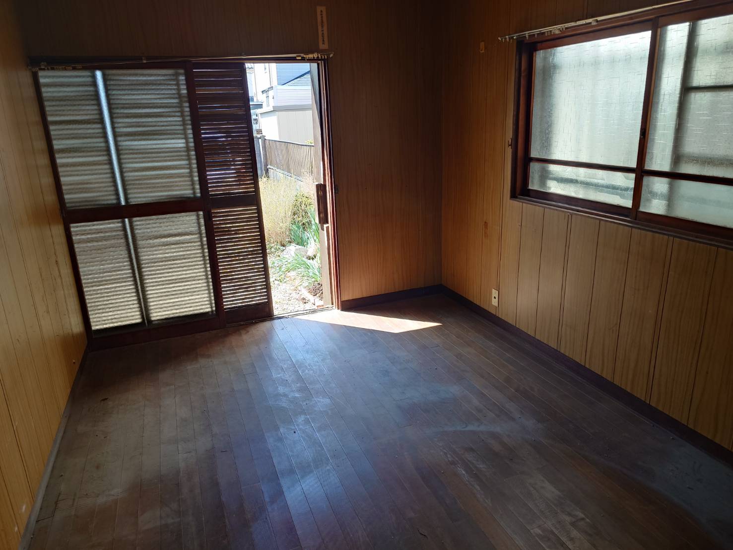 部屋5のビフォアアフター