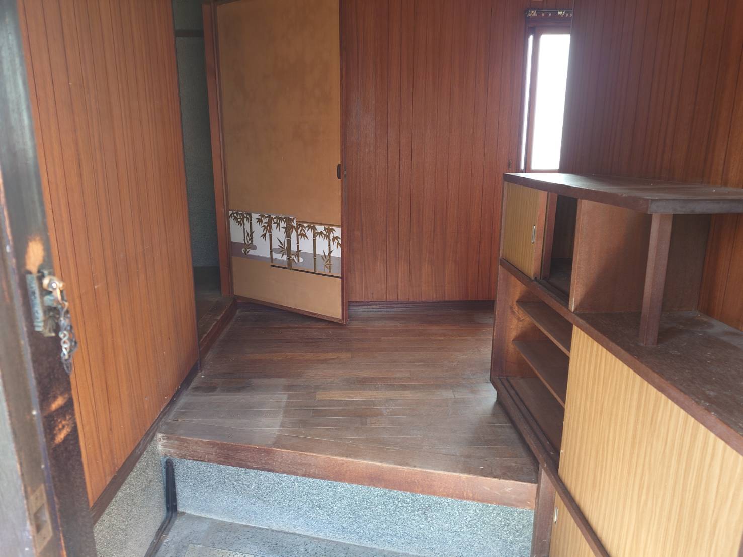 玄関のビフォアアフター