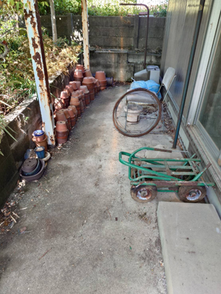 家の外周のビフォア