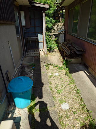 離れ外周のビフォア