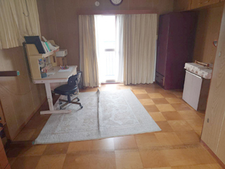 ２階部屋５のビフォア