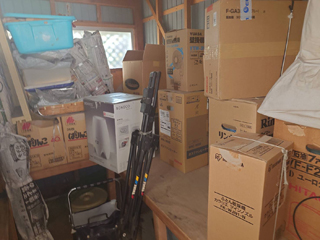 車庫裏倉庫のビフォア