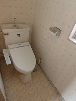 ２階トイレのビフォアアフター