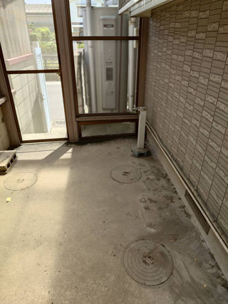 勝手口外のビフォアアフター